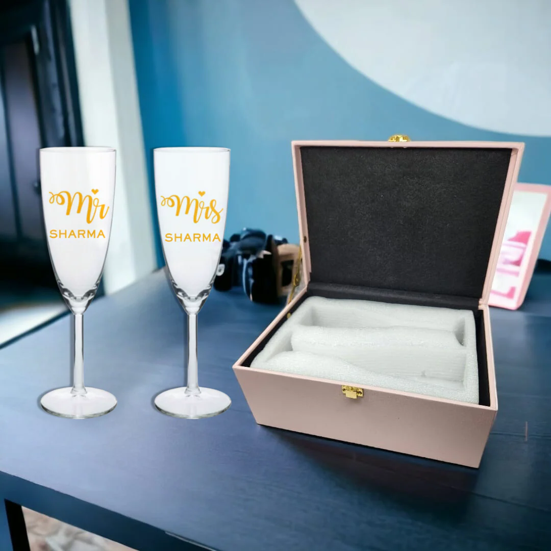 Champagne Glass Set Gift Box Available in Black - Image 3