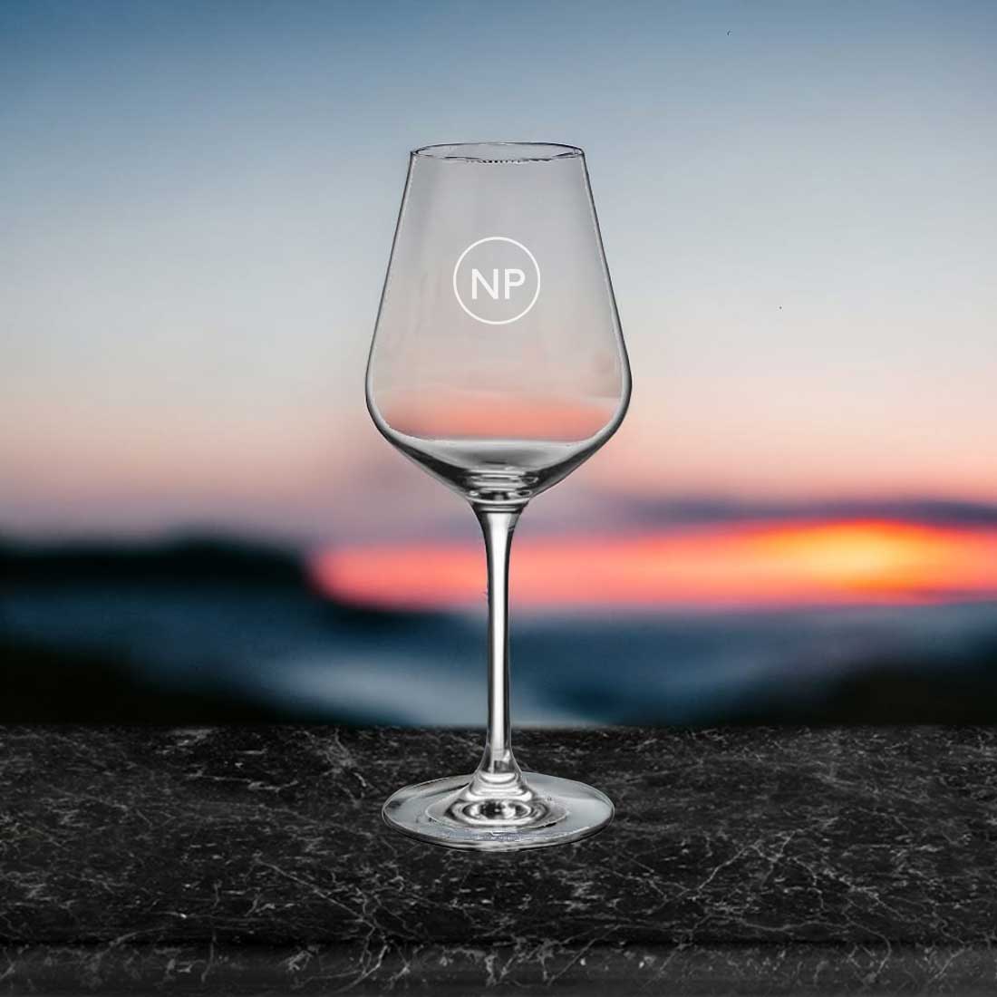 Customisable Wine Glass with Initial - Engraved Premium Wine Glasses - Image 6
