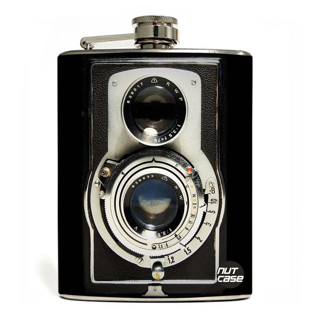 Hip Flask  -  Retro Vintage Camera - Image 5