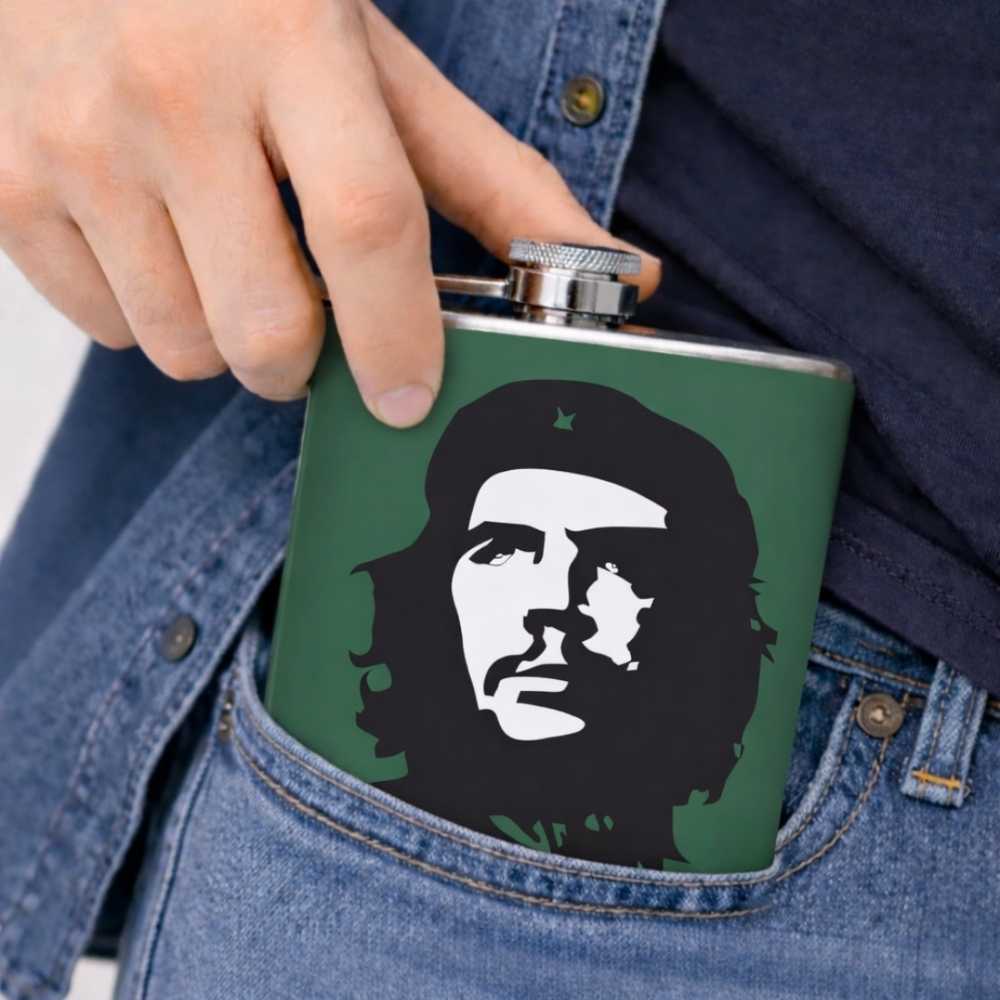 Hip Flask - Che - Image 3