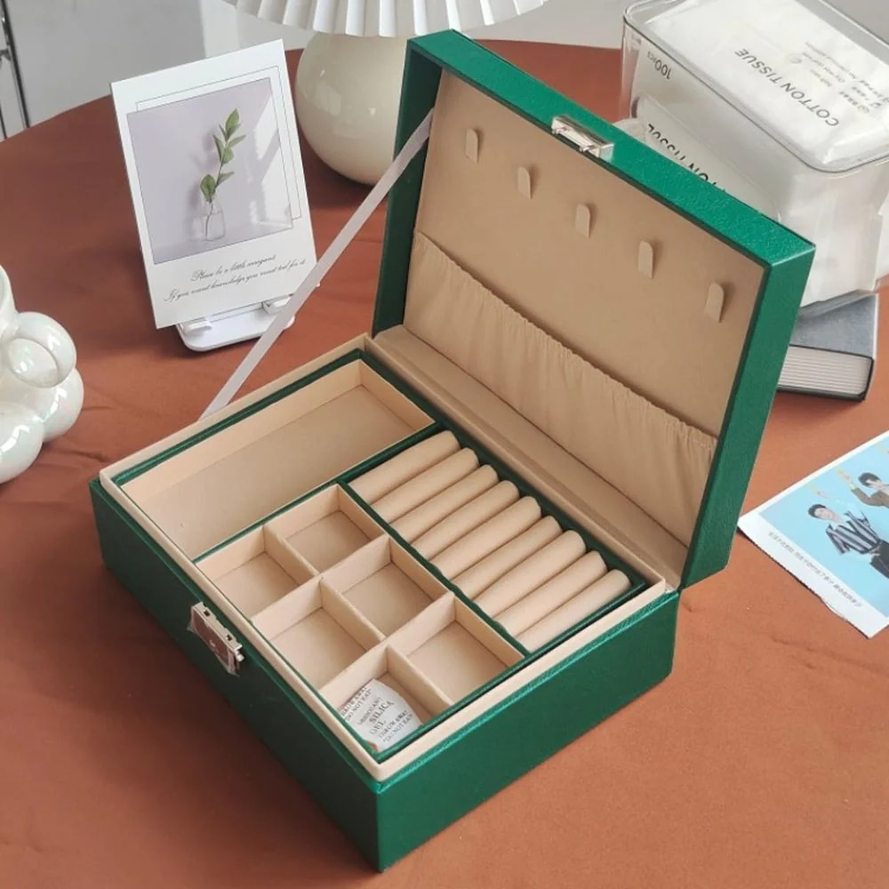 Luxury Jewelry Box with Lock & Key – Travel-Friendly Organizer for Small Accessories - Image 4