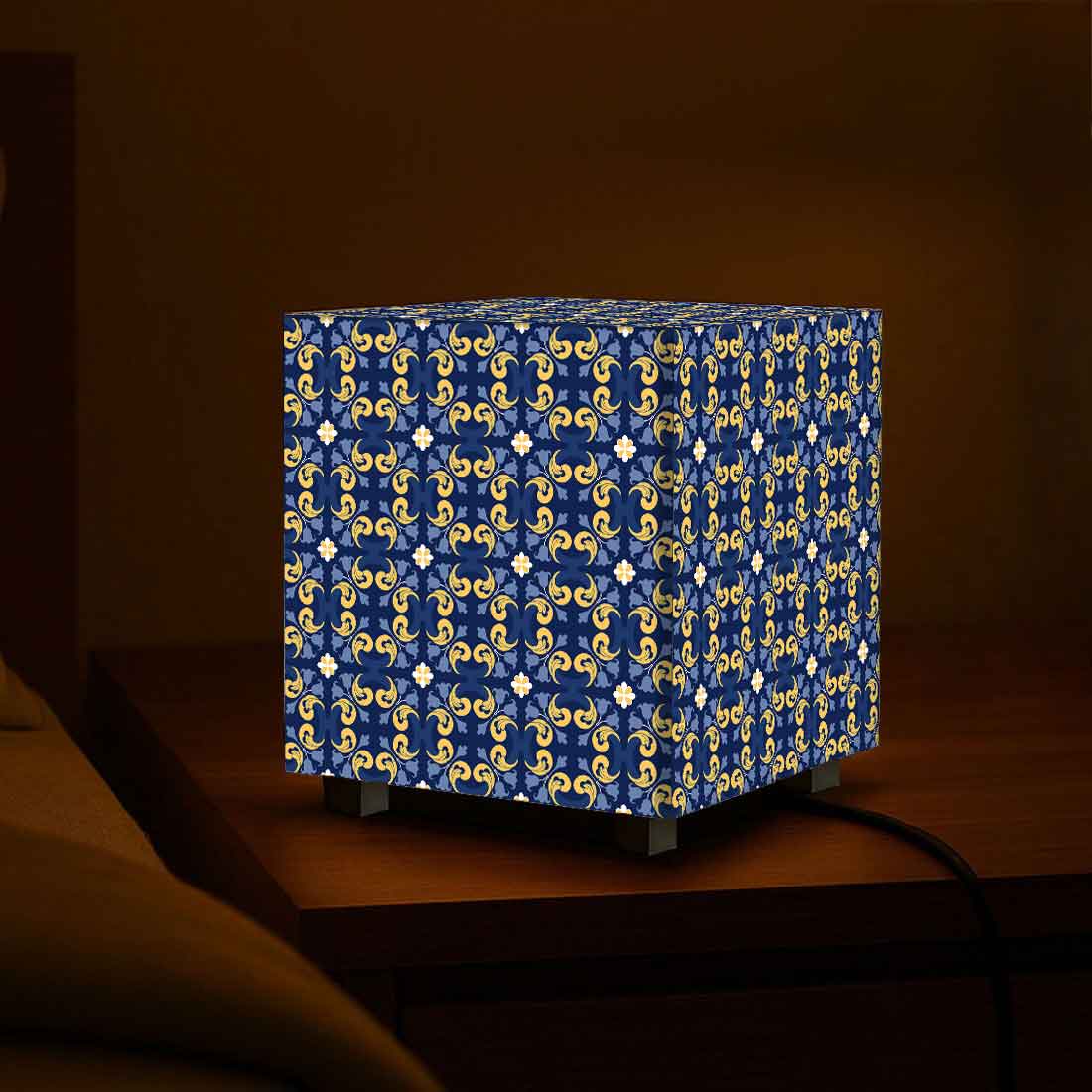 Nutcase Designer Table Lamp for Bedroom – Compact Cube LED Light for Home - Geometric - Image 9