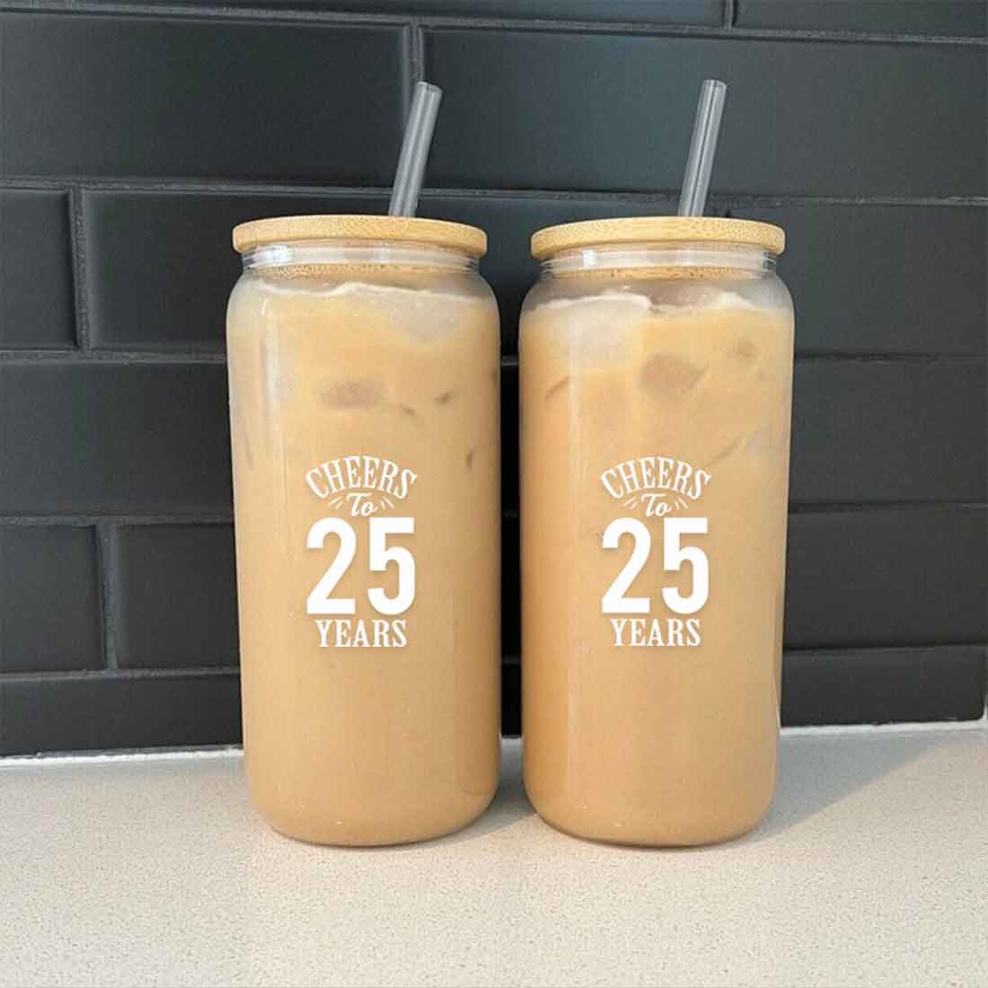 Nutcase Mason Jar with Straw and Wooden Lid