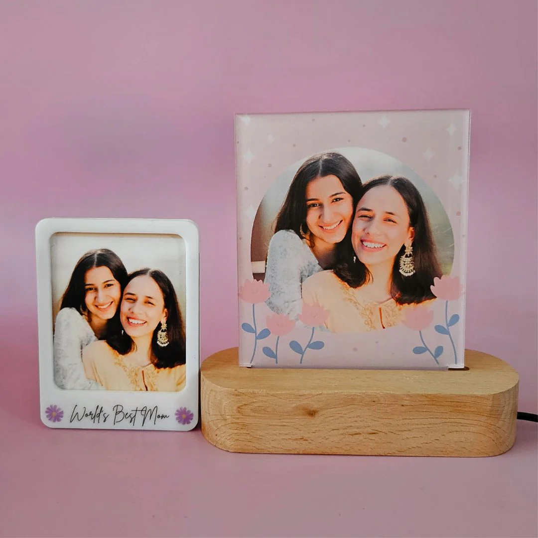 Personalized Mother’s Day Gift Box – LED Photo Lamp, Custom Magnet & Ferrero Rocher Chocolates - Image 4
