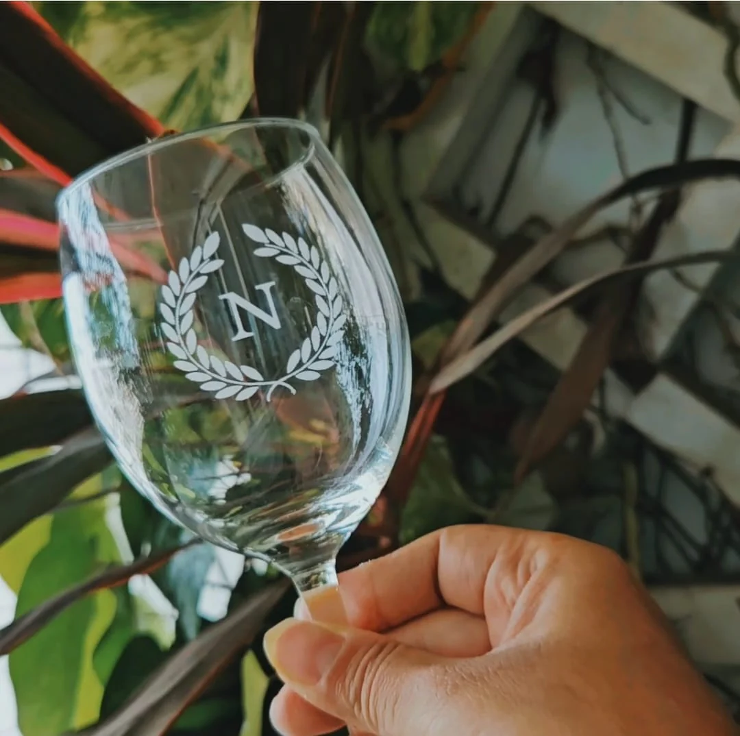 Personalized Wine Glass with Engraving Wine Glasses with Monogram - Floral - Image 3