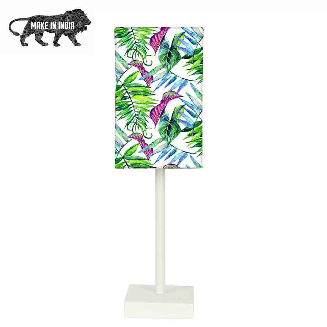 Small Metal Table Lamp for Bedroom - Image 3