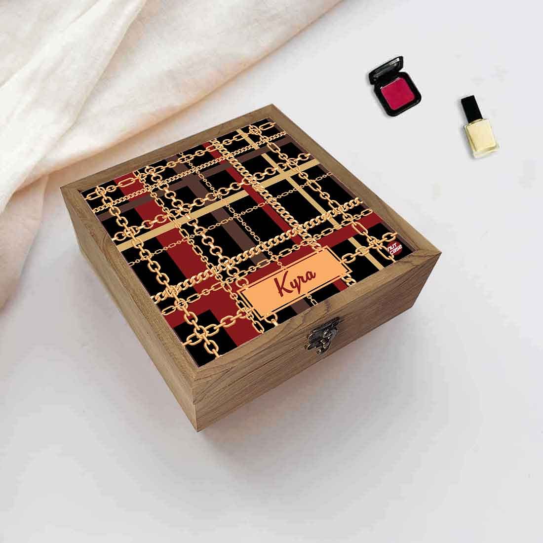 Personalised Jewellery Makeup Organizer - Golden Chain - Image 5