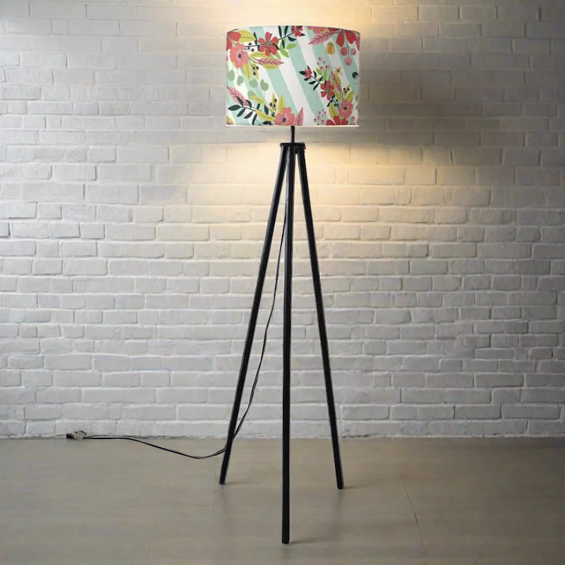 Metal Tripod Lamp Stand for Bedroom - Stripes Floral