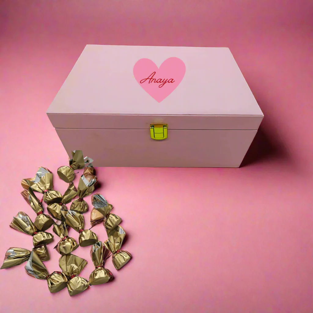 Customized Chocolate Box For Valentine's Day Women's Day Gift - XOXO - Image 4