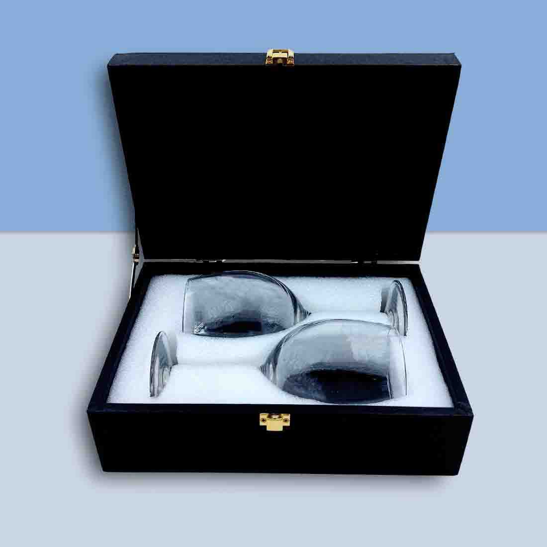 Mr and Mrs Wine Glass With Gift Box Set of 2 - Image 6