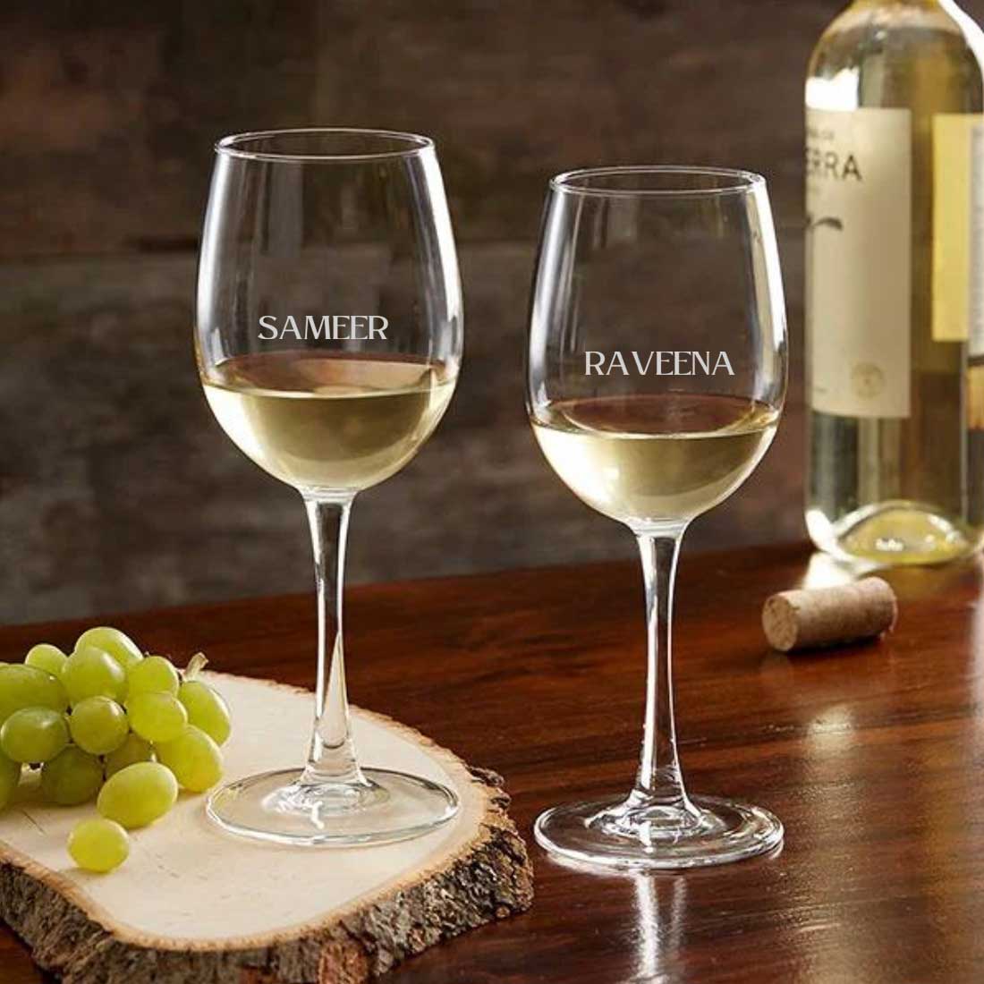 Wine Glasses for Couples Engraved with Personalized Name - Image 3