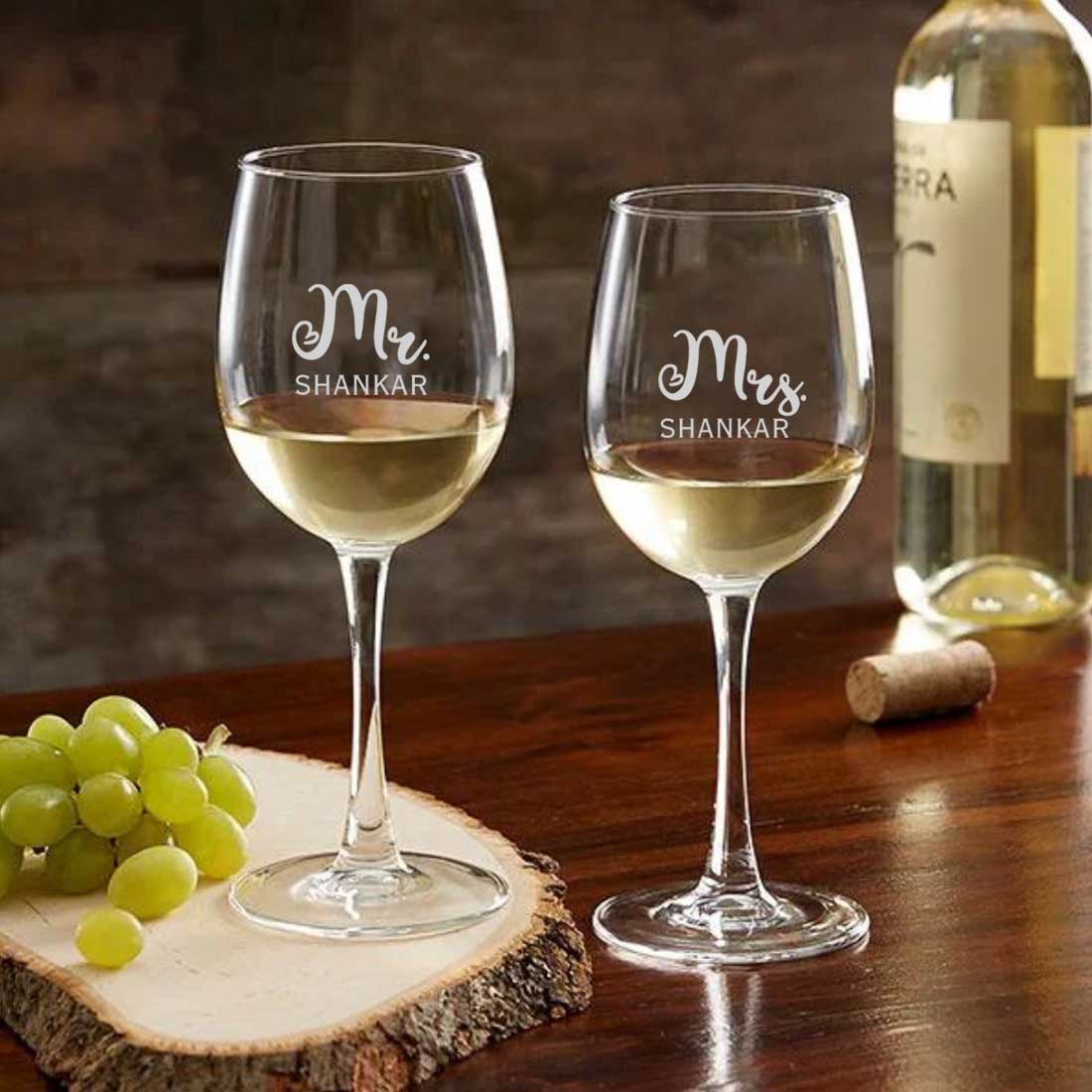 Wine Glasses for Couples - Custom Engraved Wine Glasses for Mr & Mrs - Image 3